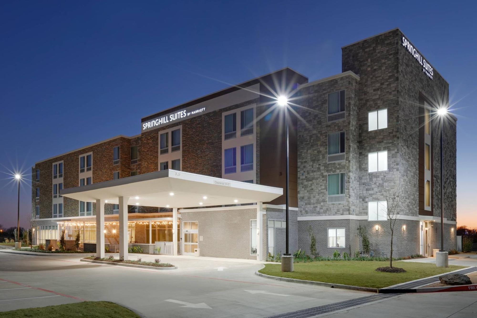 Springhill Suites By Marriott Dallas Mansfield Eksteriør billede